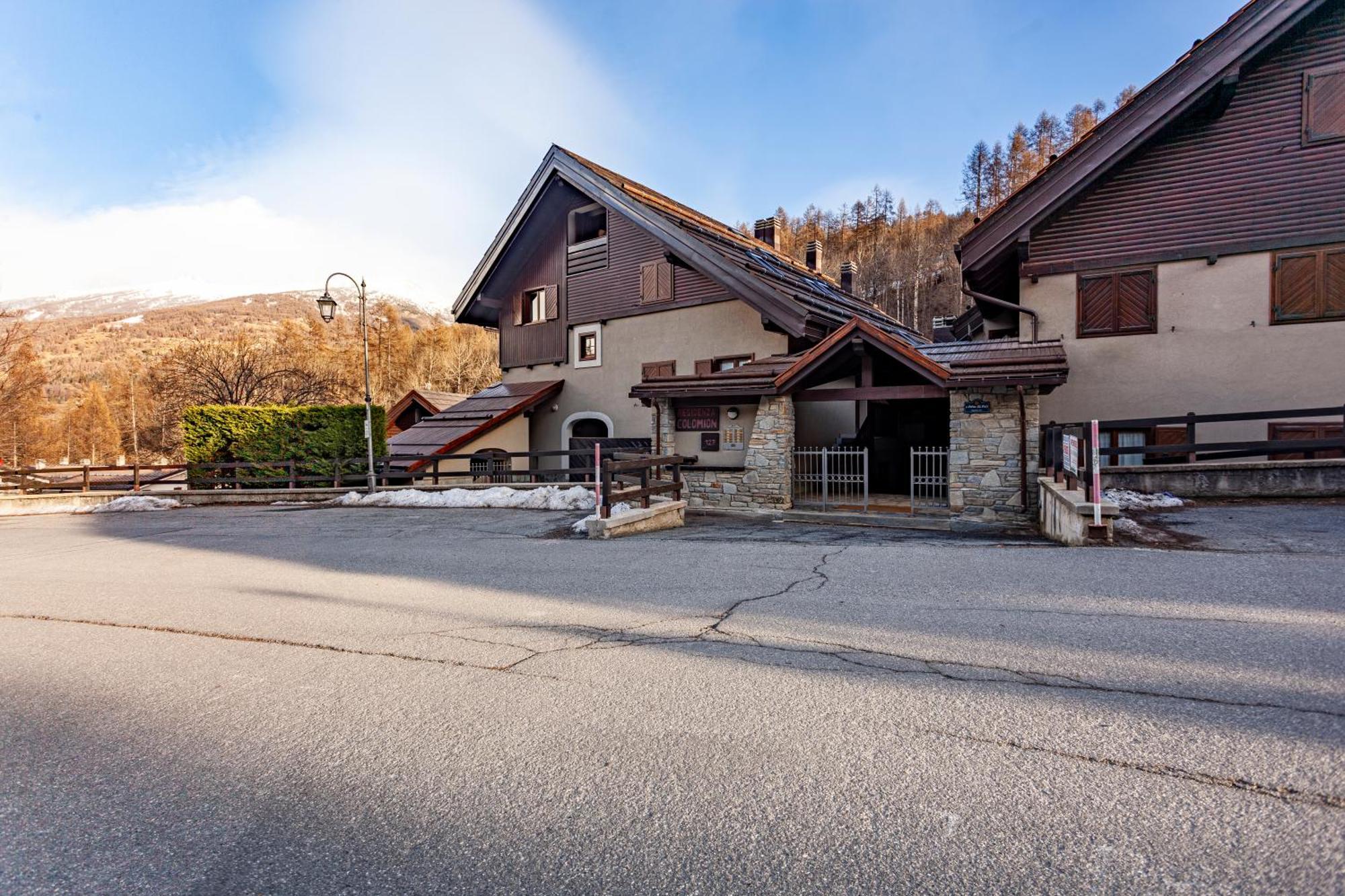 Casa Leonida Apartment Bardonecchia Ngoại thất bức ảnh